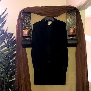 Sophisticated length blazer! Price negotiable 😊